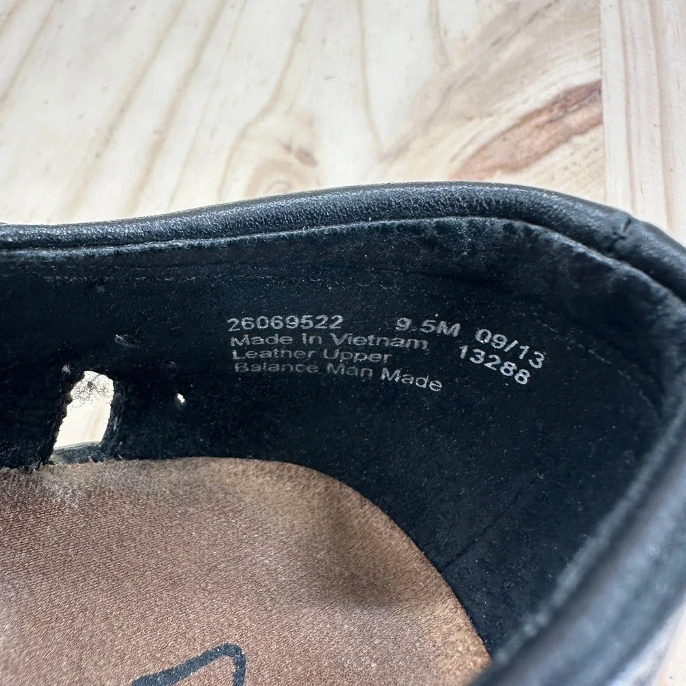 Clarks Wendy Land Sandals Womens 9.5 Black Leather Wedge Laser Cut Mary Jane
